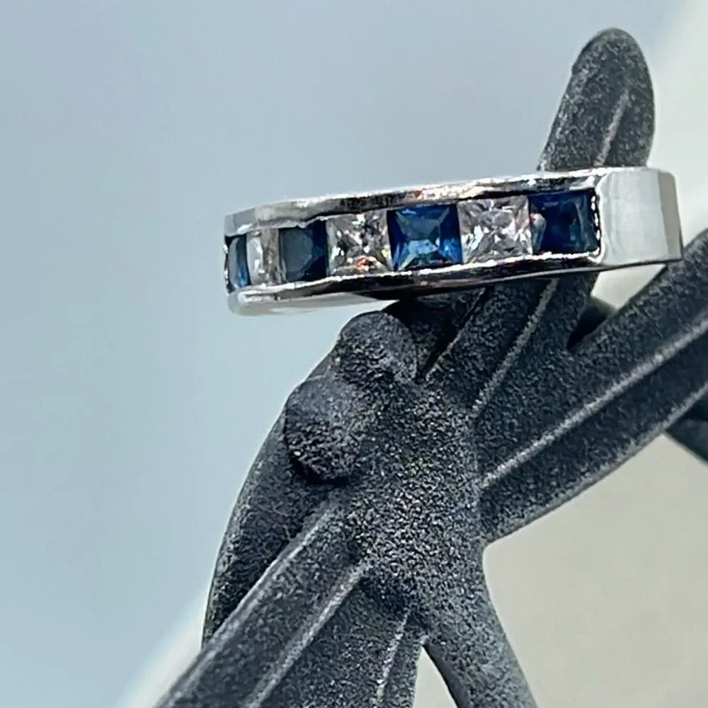 Boutique this silver